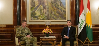 President Nechirvan Barzani meets with Commander of Coalition Forces
