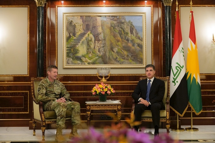 President Nechirvan Barzani meets with Commander of Coalition Forces