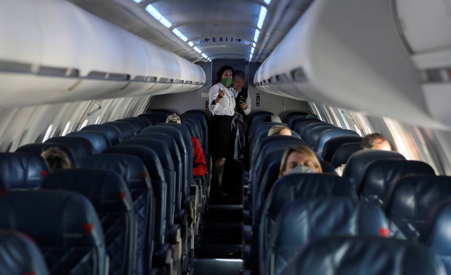 كيف تؤثر المطبّات الهوائية على أجسامنا أثناء الرحلات الجوية؟