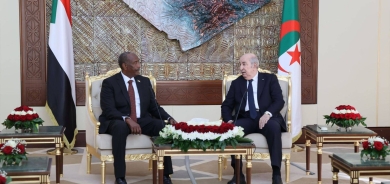 تبون والبرهان يحذران من «التدخلات الأجنبية» في السودان