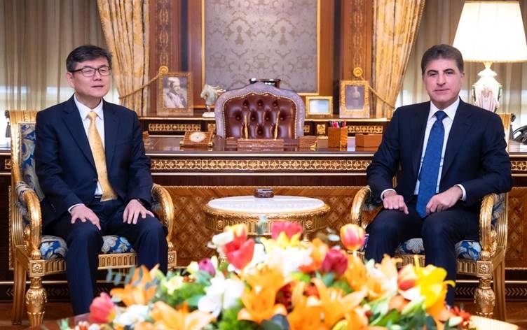 نيجيرفان بارزاني يبحث مع قنصل كوريا الجنوبية تعزيز العلاقات مع اقليم كوردستان