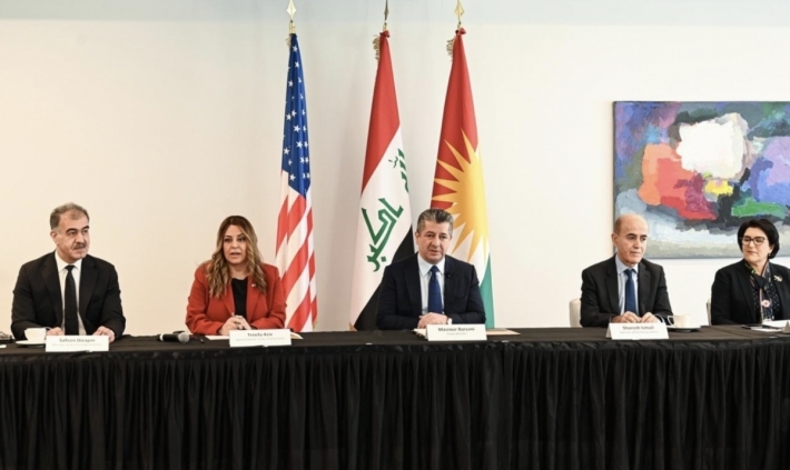 رئيس حكومة إقليم كوردستان يجتمع مع نخبة من ممثلي المؤسسات والمعاهد السياسية والأبحاث الأمريكية