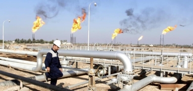 بلومبرغ: بغداد تريد تعديل الموازنة لاستئناف تصدير نفط كوردستان