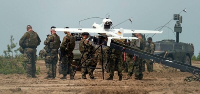 وزير الدفاع الألماني يسعى لإنشاء قوات «قادرة على الحرب»
