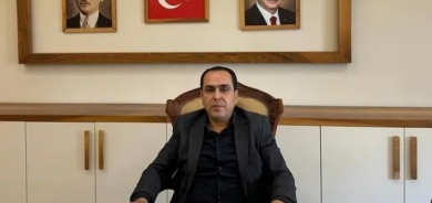 بسبب تدخلات PKK.. رئيس بلدية عن DEM يستقيل من حزبه