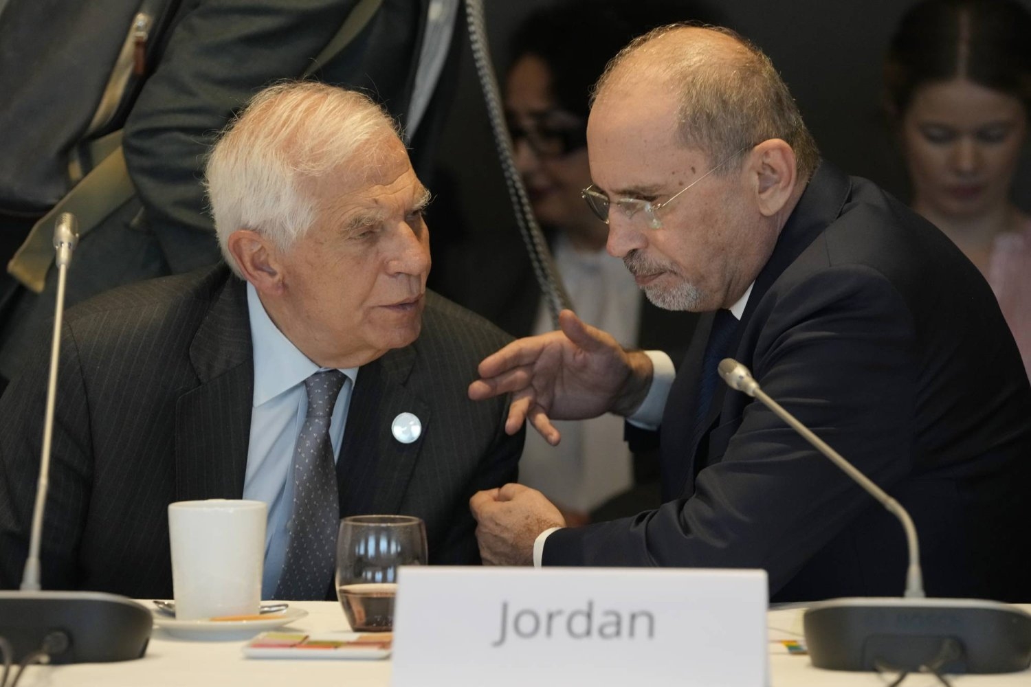 وزير خارجية الأردن: الوضع في الضفة الغربية على حافة الانفجار
