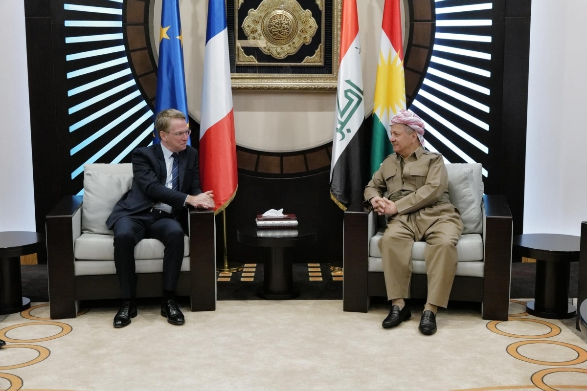 Kurdish Leader Masoud Barzani Meets with French Ambassador to Iraq