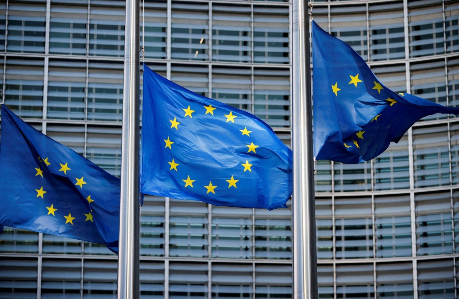 الاتحاد الأوروبي يوافق «من حيث المبدأ» على بدء مفاوضات انضمام أوكرانيا ومولدافيا