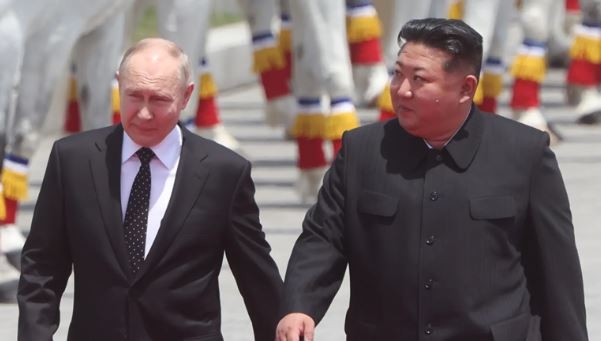 Kim Jong Un Pledges Support for Russia as Putin Visits North Korea