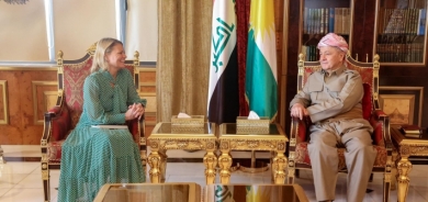 الرئيس بارزاني يستقبل نائبة السفير والقنصل البريطاني الجديد في إقليم كوردستان