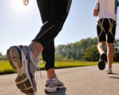 دراسة: المشي يساعد في منع تكرر الإصابة بألم الظهر