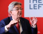 ​فرنسا تدور في فراغ سياسي وماكرون يبحث عن أكثرية «متعددة» لتشكيل الحكومة