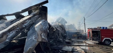 اندلاع حريق في مصنعين كبيرين بالمنطقة الصناعية في السليمانية