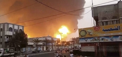 غارات إسرائيلية تحرق مستودعات وقود في الحديدة... واستنفار حوثي