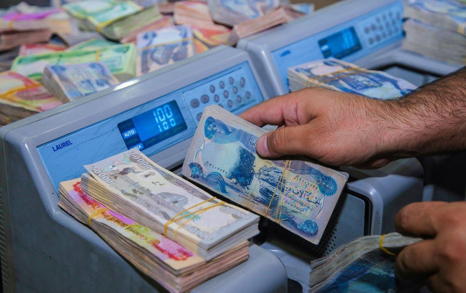 حكومة إقليم كوردستان ترسل قوائم رواتب شهر تموز الى المالية الاتحادية