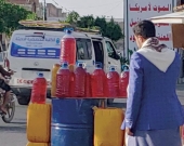 أزمة وقود في صنعاء تربك الانقلابيين غداة قصف الحديدة
