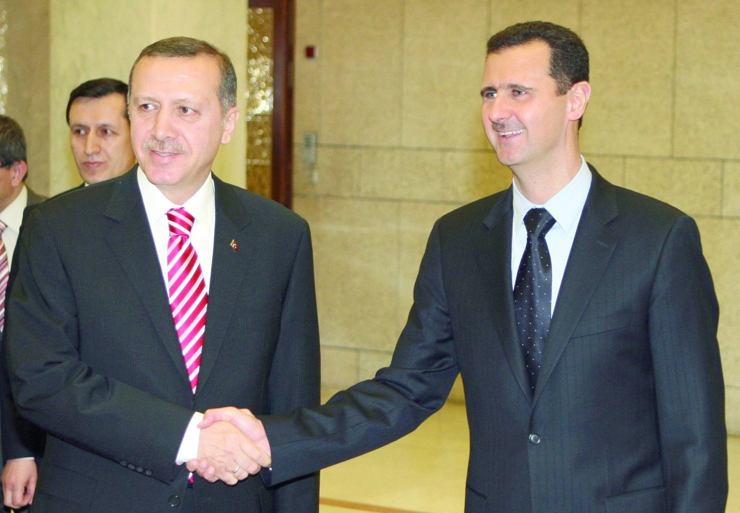 مصادر تركيا: لقاء الأسد وإردوغان الشهر المقبل