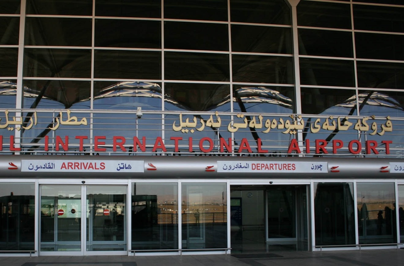 مدير مطار أربيل ينفي تعليق الرحلات الجوية إلى بيروت