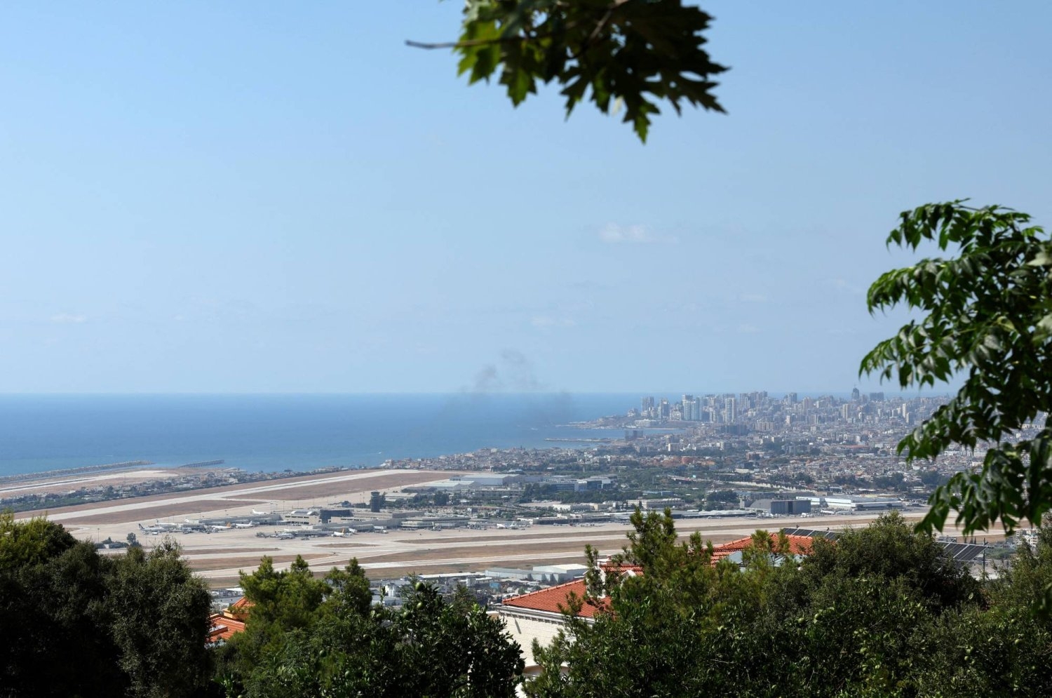 تركيا واليابان تحثان رعاياهما على مغادرة لبنان بسبب المخاطر الأمنية