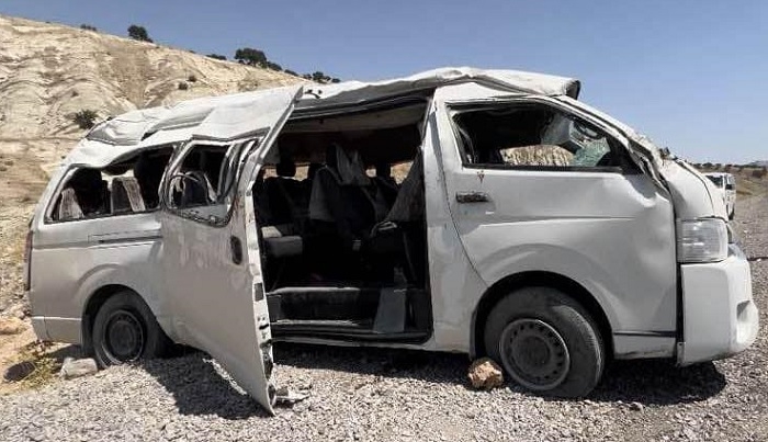 Minibus Accident in Khalkan District Leaves One Dead and Several Injured