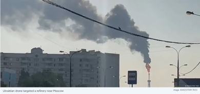 Fire Erupts at Russian Refinery Following Ukrainian Drone Strikes