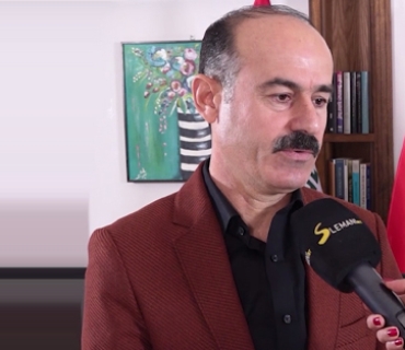 د.سەلام عەبدولكەریم  مامۆستای زانكۆ لە سلێمانی:     هاوپەیمانیی حوكمڕان «ئاك پارتی و مەهەپە» لەگەڵ سەرۆكی هەر دوو پارتەكە هاودەنگ و كۆكن لەسەر چارەسەری ئاشتییانەی كێشەی كورد