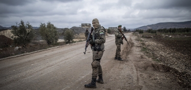 Grûpên çekdaran bacên giran li ser Efrîniyan disepînin