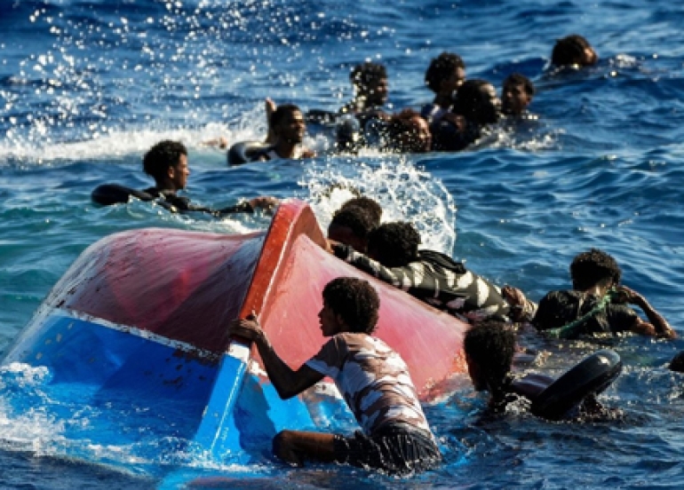 بەهۆی نوقمبوونی بەلەمی کۆچبەران لە نزیک یۆنان پێنج کەس گیانیان لەدەستدا