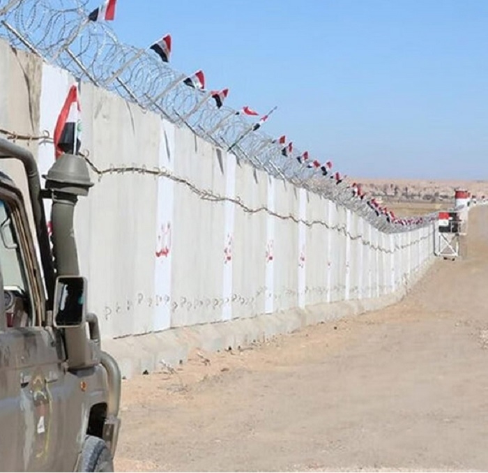 Iraq Completes 400 Kilometers of Border Wall with Syria