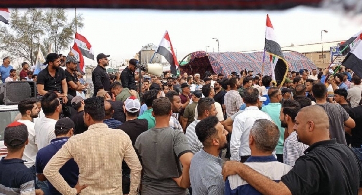 Iraqi Oil Workers Protest for Equal Rights and Petrodollar Benefits