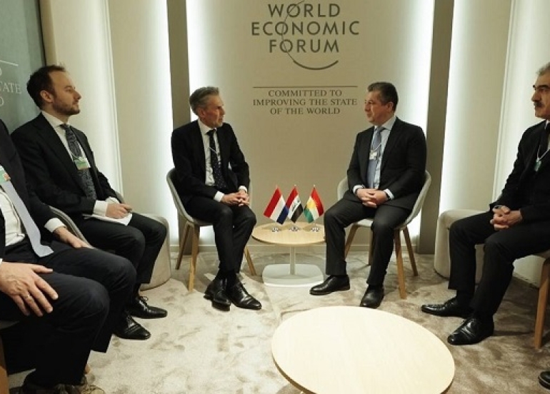 PM Masrour Barzani Holds High-Level Meetings in Davos on Regional and International Issues