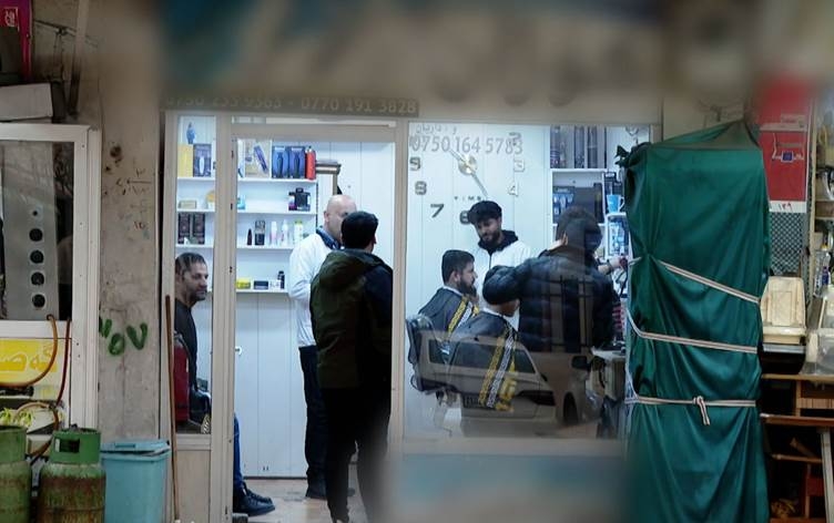 Young Kurds Learn Barbering in Ranya Ahead of Migration to Europe