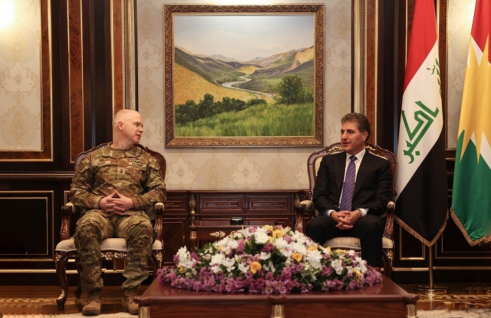 President Nechirvan Barzani meets with Commander of the International Coalition