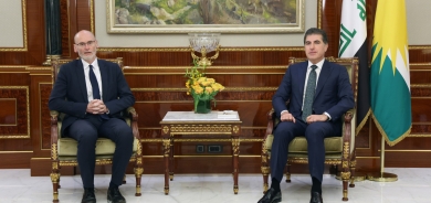 President Nechirvan Barzani expresses gratitude to the outgoing UK Ambassador