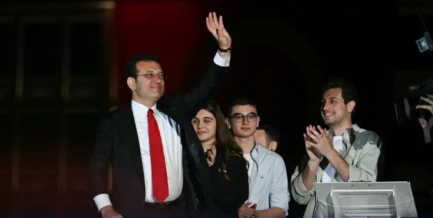 Turkish Authorities Detain Istanbul Mayor Ekrem Imamoglu Amid Corruption Probe