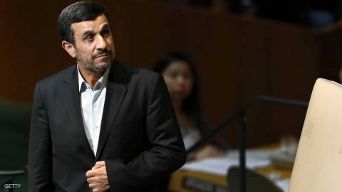 أحمدي نجاد يكشف 