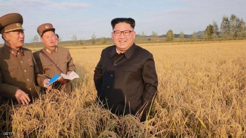 زعيم كوريا الشمالية يتابع تجربة 