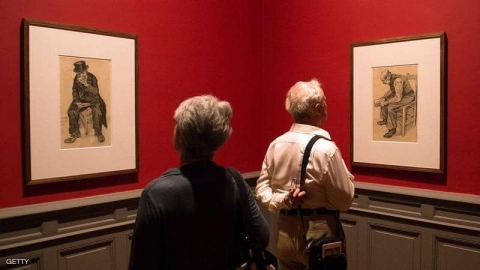 الاهتمام بالفنون وطول العمر.. دراسة تكشف 