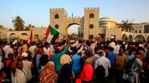 السودان خارج القائمة السوداء.. قرار مرتقب وأسباب مقنعة
