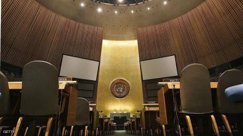 أول تعليق للأمم المتحدة على الرسوم المسيئة.. تحذير وقلق