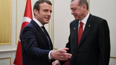 فرنسا ترد على إهانة أردوغان.. بـ