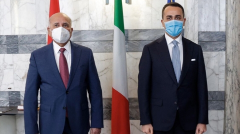 وزير خارجية إيطاليا يبلغ فؤاد حسين بدعم أمن العراق ويدين 