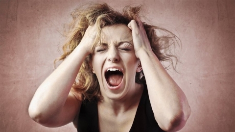 الصراخ مفيد لصحة النساء... والسبب؟