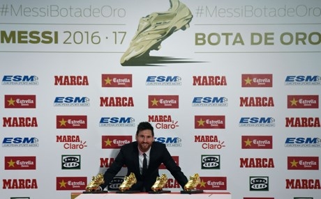 ميسي يحقق جائزة الحذاء الذهبي للمرة الرابعة في تاريخه 