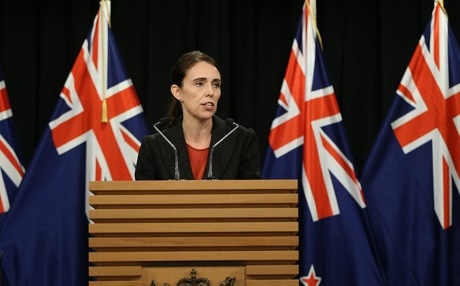 رئيسة وزراء نيوزيلندا: لا مكان لخطاب العنصرية والتفرقة في بلدنا