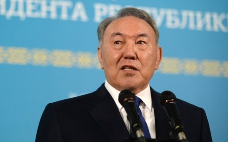 رئيس كازاخستان يعلن استقالته من منصبه عبر التلفزيون الحكومي