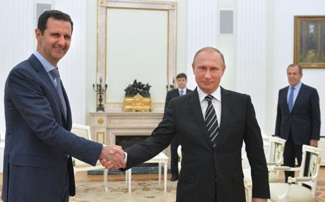 الأسد لبوتين: نقدر عالياً بسالة الأبطال الروس في محاربة الإرهاب على الأراضي السورية 