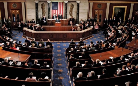 مجلس النواب الأمريكي يصوت اليوم على قرار يمنع ترمب من خوض حرب ضد إيران