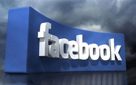قراصنة يخترقون حسابات مؤسس فيسبوك