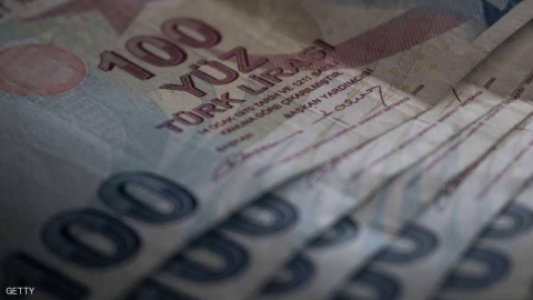 توقعات الخبراء صدقت.. الليرة التركية تهبط أمام الدولار